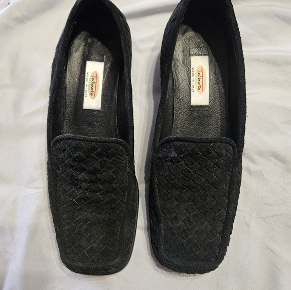 Talbots black flat shoes - Picture 1 of 3